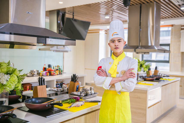 學(xué)中餐 學(xué)西餐 學(xué)西點(diǎn)到底有什么區(qū)別