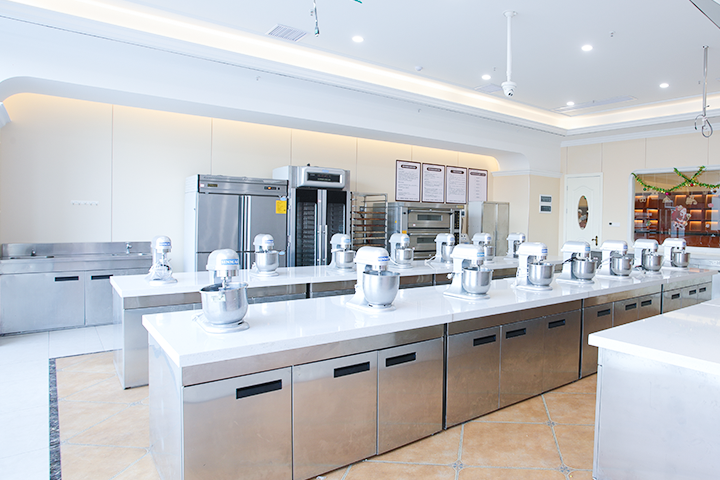 �N���W(xu��)У,�ļҏN���W(xu��)У�̵ĺ�