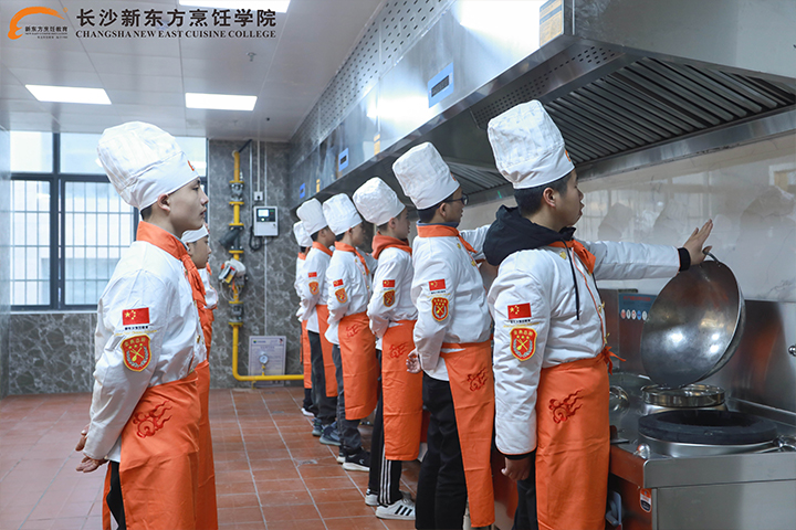 �L(zh��ng)ɳ�|��