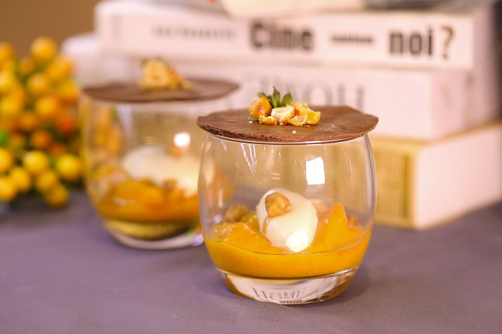 ���c(di��n)��Ʒ5