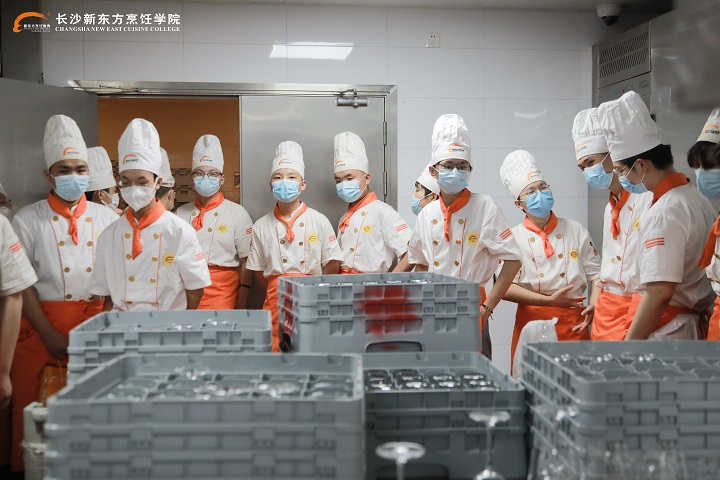 �L(zh��ng)ɳ�𼪾Ƶ�