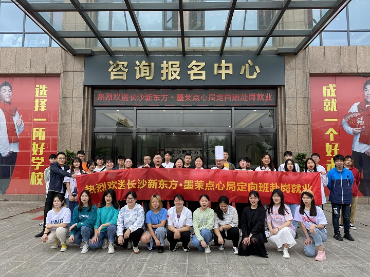 �I(y��)�W(xu��)У