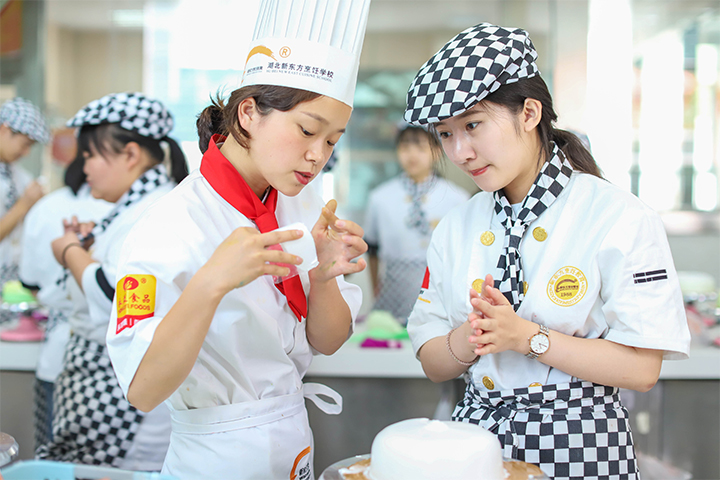 女的適合學(xué)什么技術(shù)