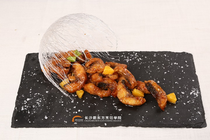 �Lɳ�|����WУ