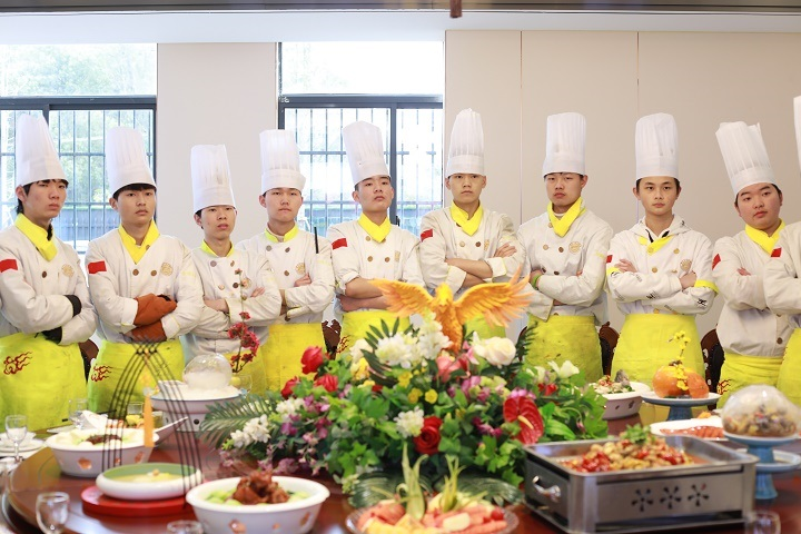 長(zhǎng)沙新東方烹飪學(xué)校