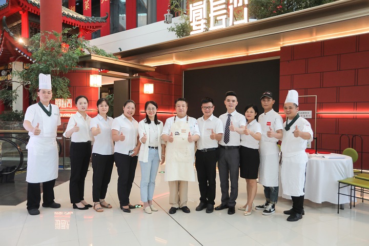 長(zhǎng)沙新東方烹飪學(xué)校