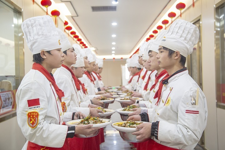 �Lɳ�|����W(xu��)У