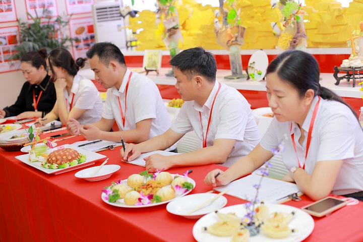 �Lɳ�|����W(xu��)У