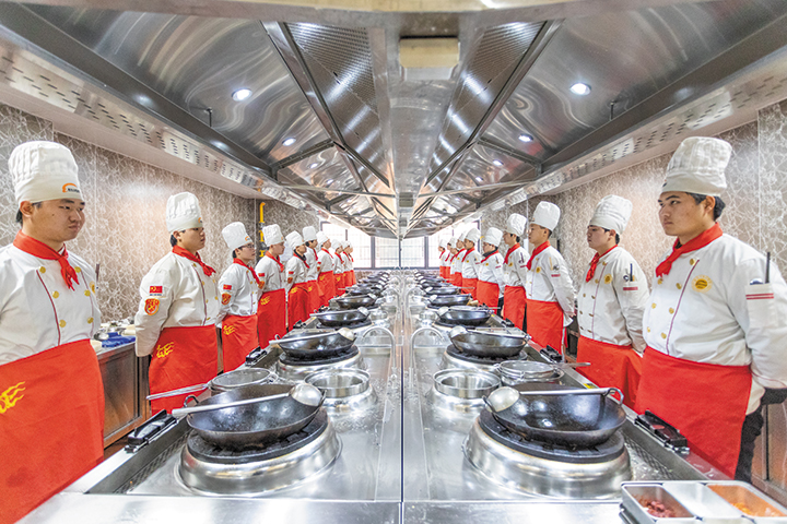 �Lɳ�|����W(xu��)У