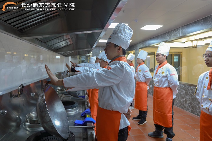 �Lɳ�|����W(xu��)У