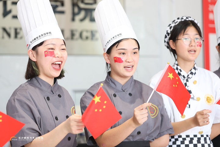 �Lɳ�|��ף������݊^�������ҷ��s