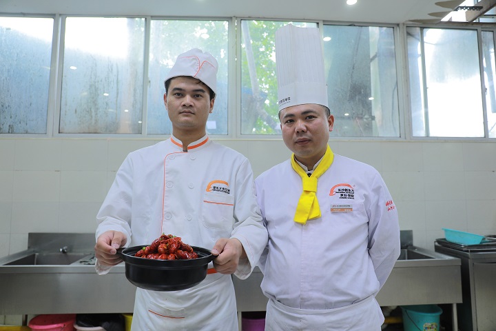 ���ڄ�(chu��ng)�I(y��)��