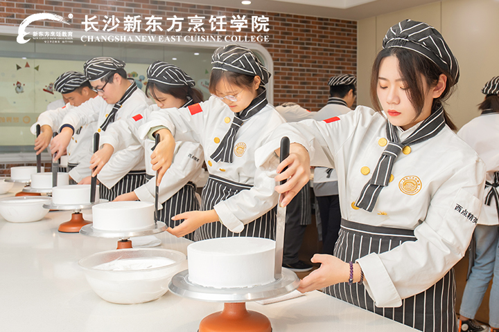 ���c(di��n)