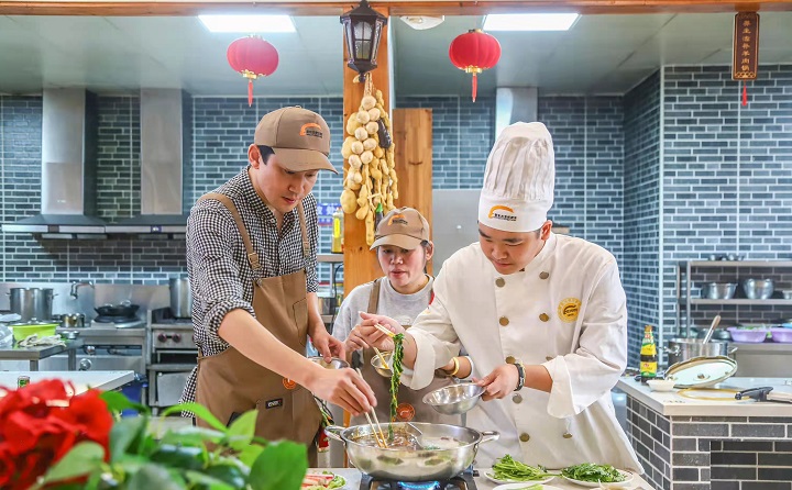 �����³�·