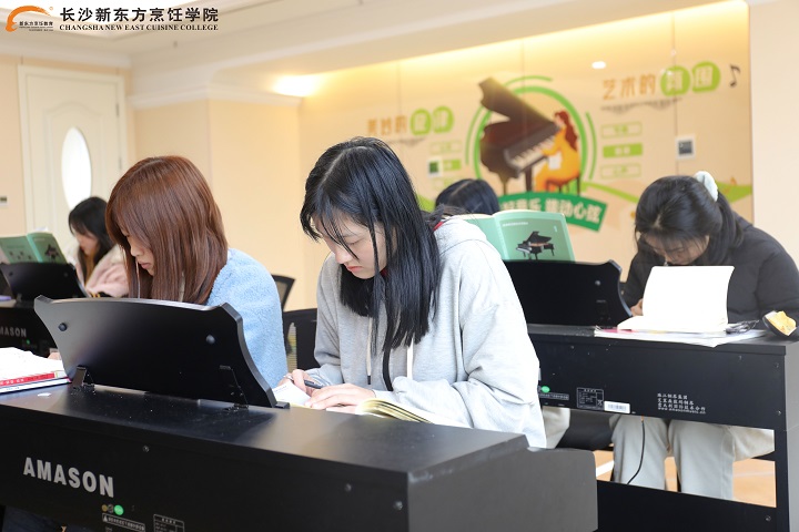 �Lɳ�|����W(xu��)У