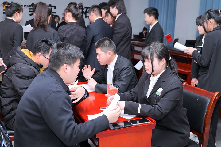 春季大型校園招聘會