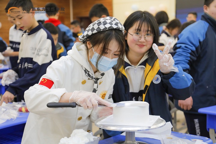 技能進(jìn)校園