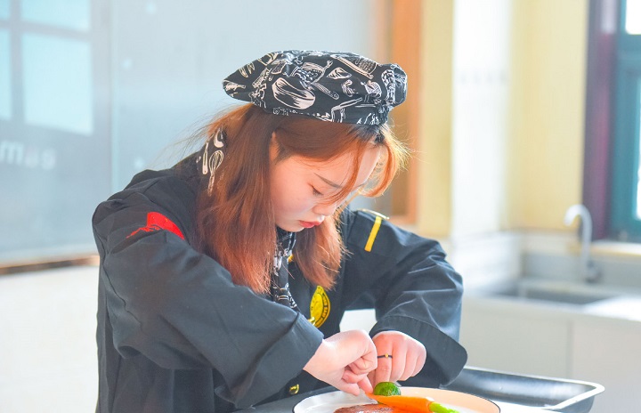 女生學(xué)烹飪有沒有發(fā)展前景