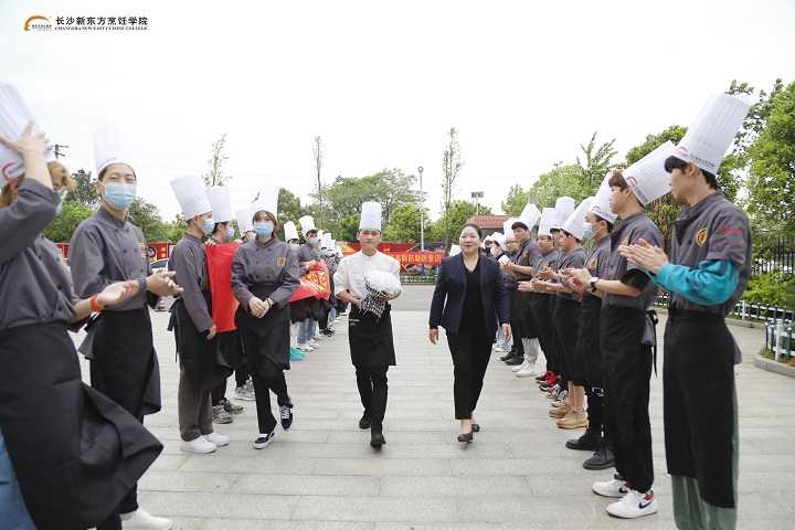 �Lɳ�|����W(xu��)У