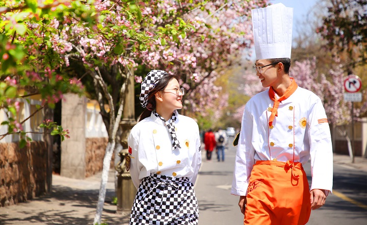 �|����W(xu��)У