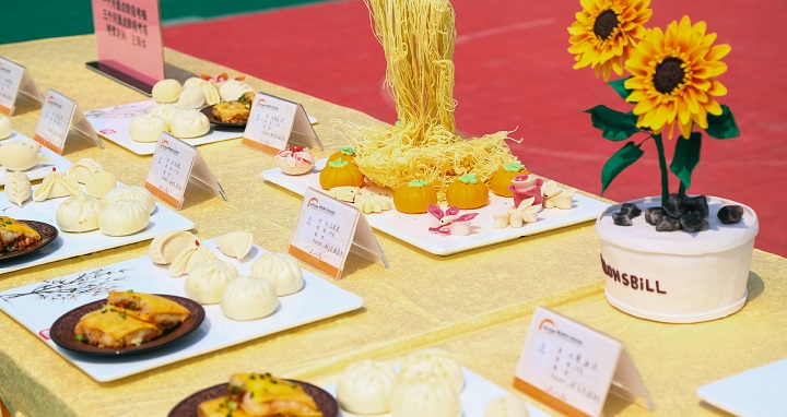 郴州初中畢業(yè)生