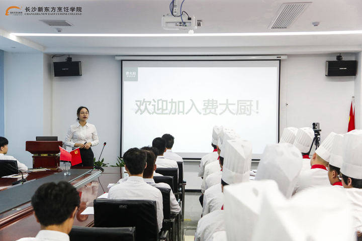 5��I(y��)��(l��i)У��Ƹ�����I(y��)���͘I(y��)