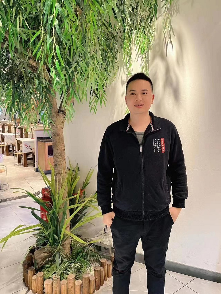 成功學子黃海濤