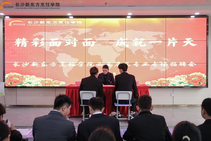 �Lɳ�|������g�WУ