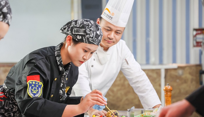 新東方烹飪學校優(yōu)秀老師