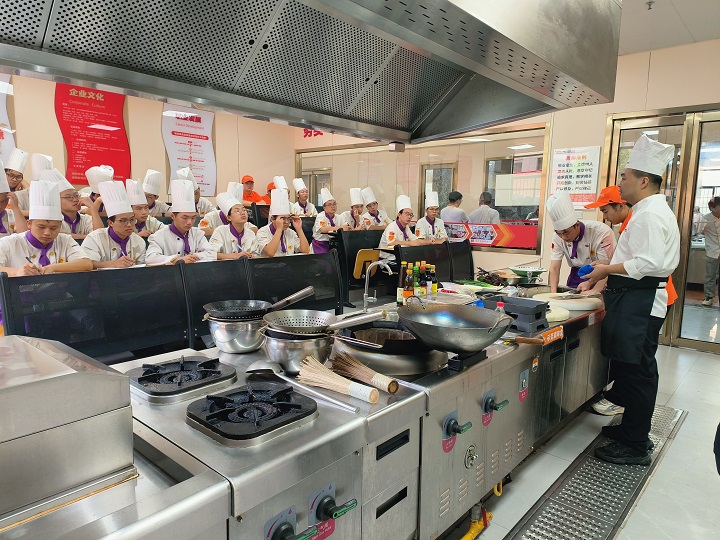 長沙新東方有哪些校企定向班