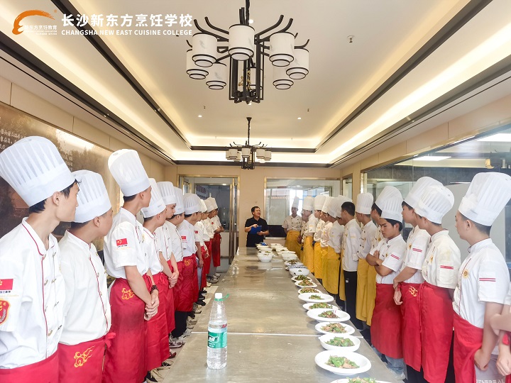 湘間田舍爐灶委培班