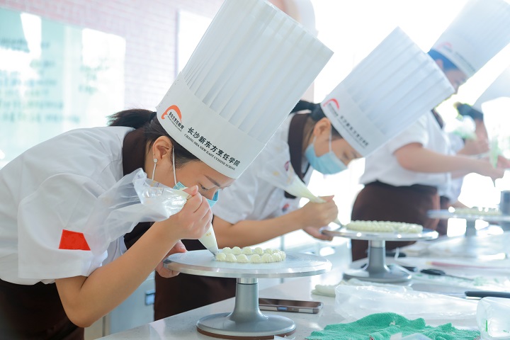 學西點有前途嗎