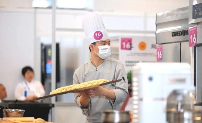 中華人民共和國第二屆職業(yè)技能大賽