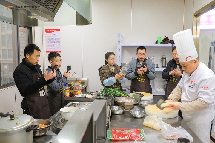 �в̈́�(chu��ng)�I(y��)��