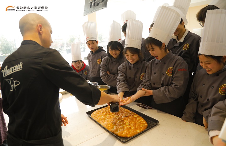 ���c(di��n)δ��(l��i)�͘I(y��)��������Щ