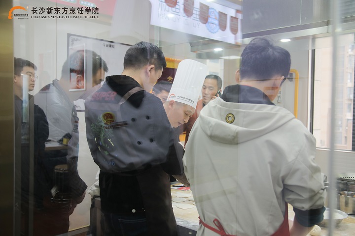 餐飲創(chuàng)業(yè)需要注意什么