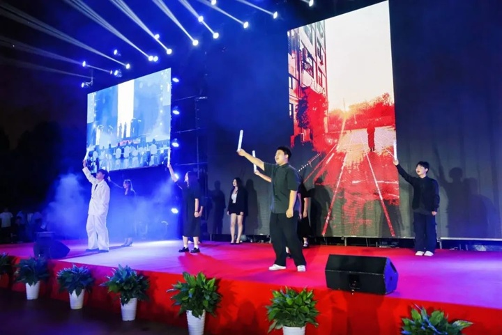 國慶晚會(huì)&文藝匯演