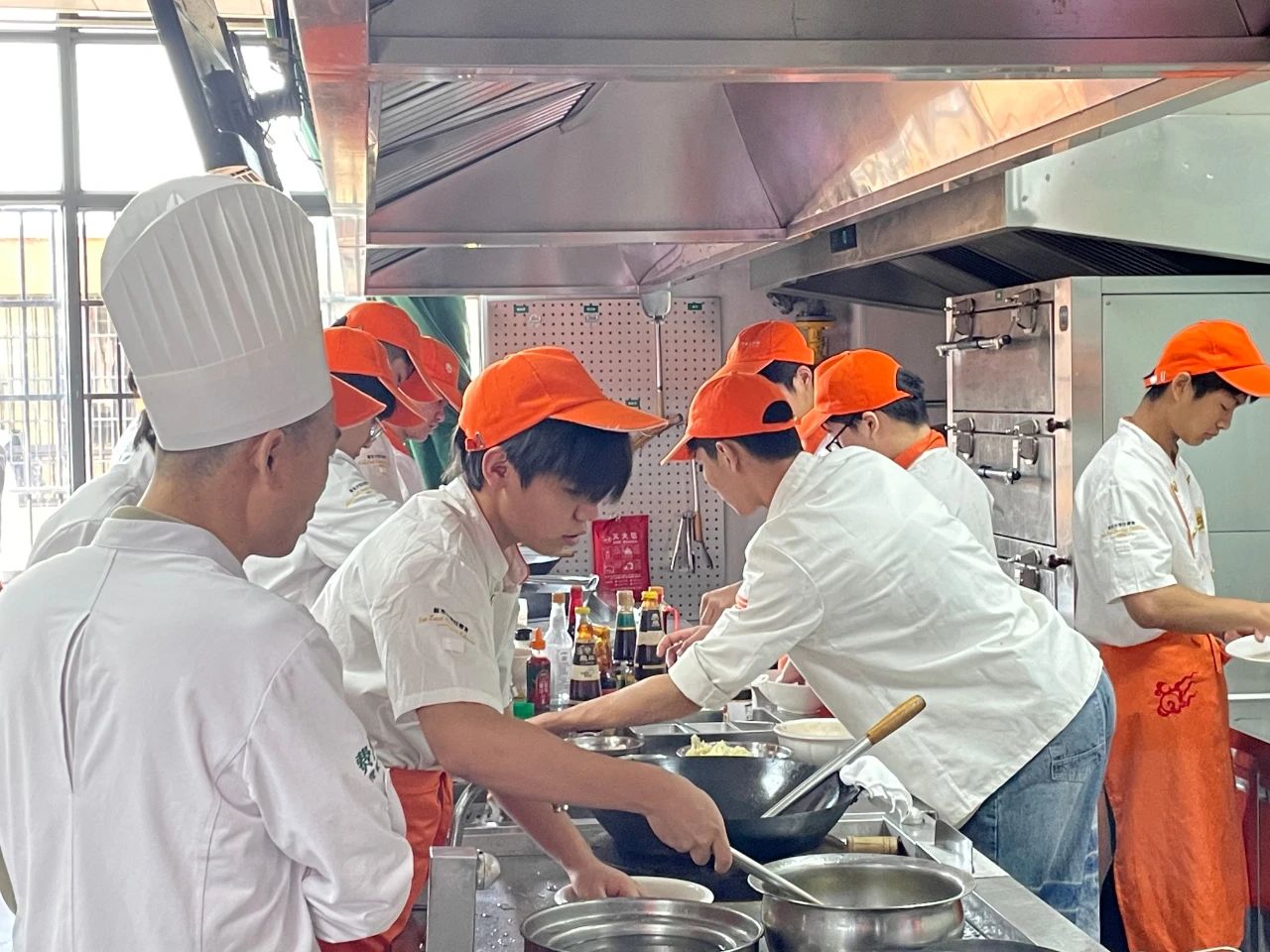 長沙新東方烹飪學(xué)校