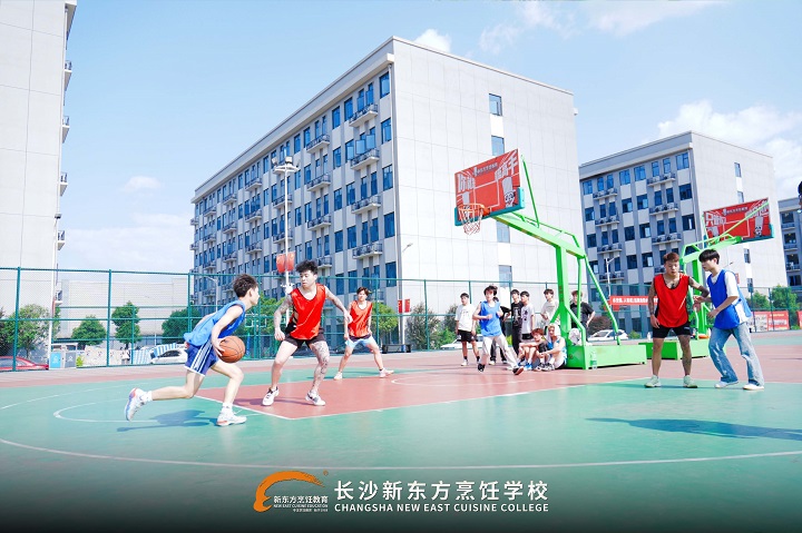 長(zhǎng)沙新東方烹飪學(xué)校