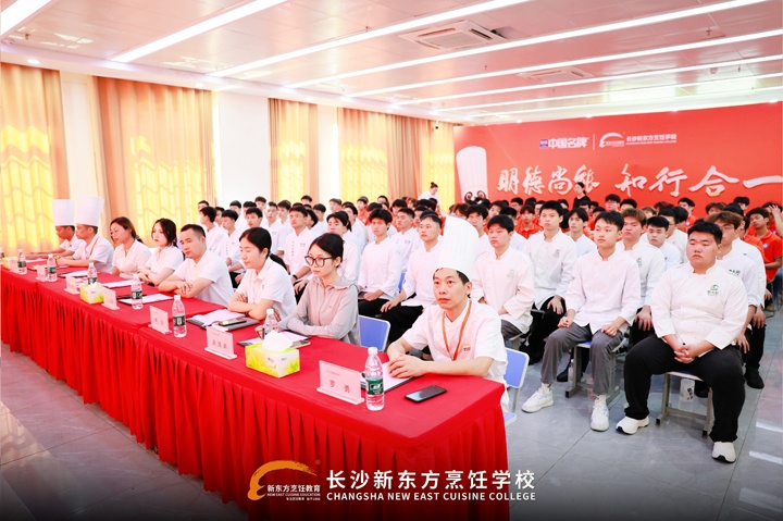 ϖ|߼cM(fi)Nڮa(chn)ںӆΰ_