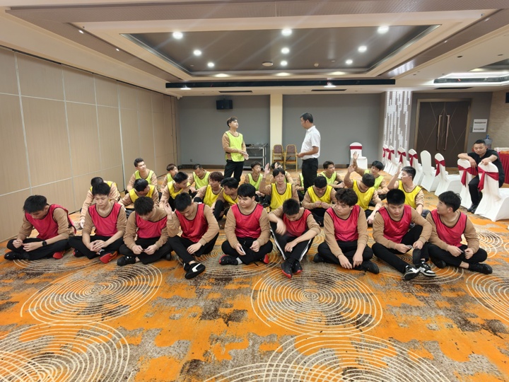 湖南東方高級(jí)技工學(xué)校&辣可可第12期產(chǎn)教融合訂單班正式開(kāi)班