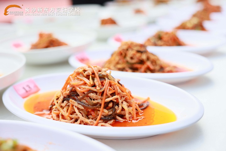 長(zhǎng)沙學(xué)廚師