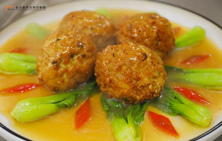 長(zhǎng)沙正宗湘菜短期速成應(yīng)該去哪兒學(xué)